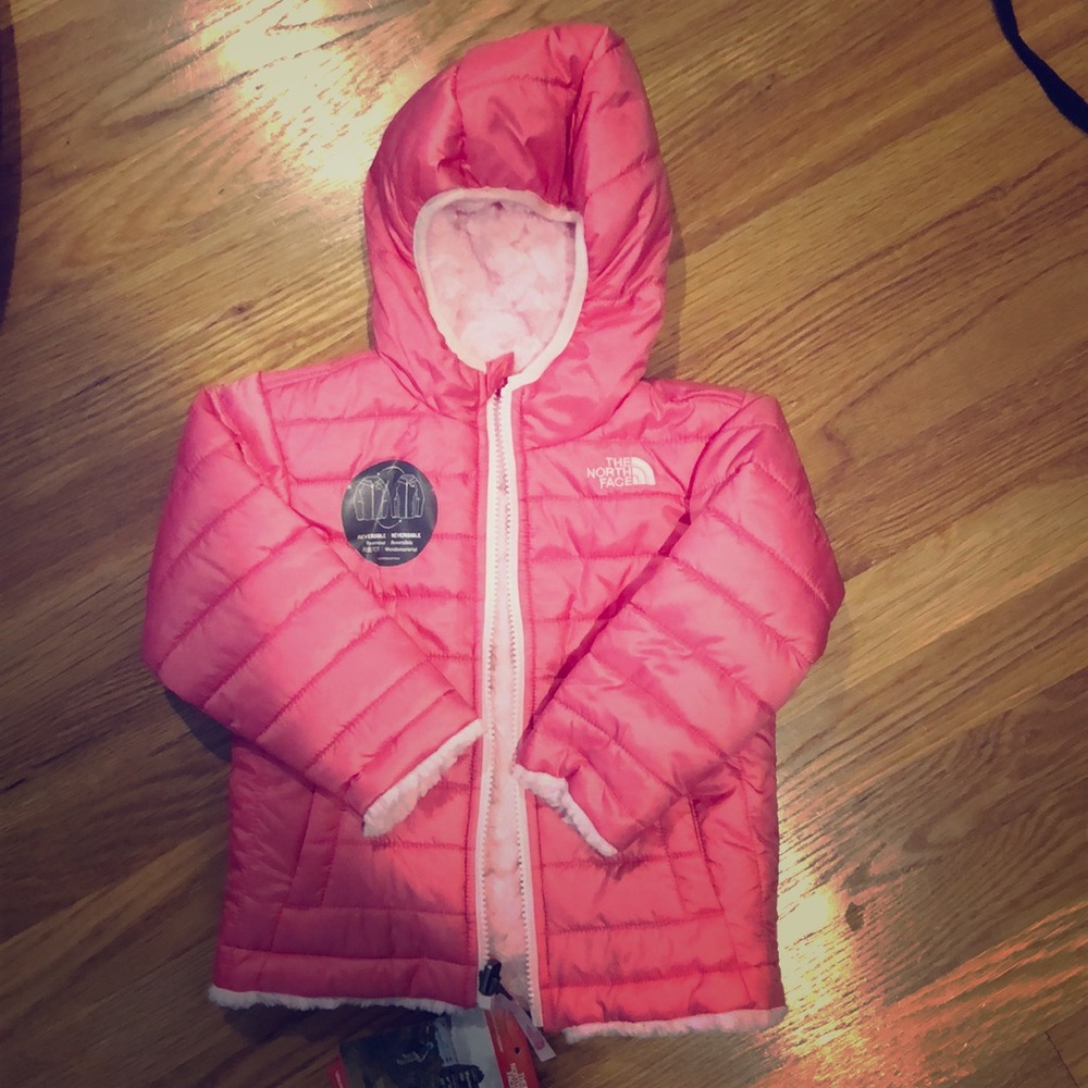 2T New with tags North Face jacket